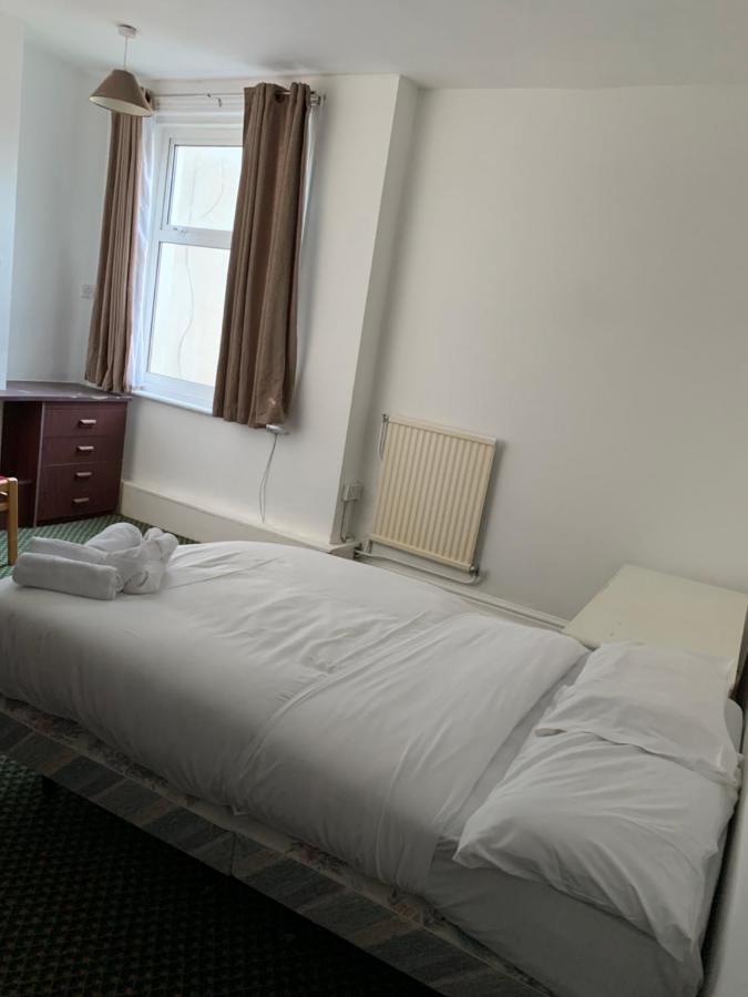 Jini Hotel Blackpool Buitenkant foto
